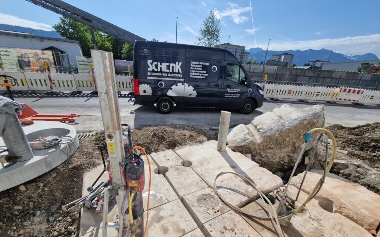 Über uns Betonspalten